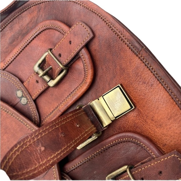 Unbranded Brown Leather Buckle Crossbody Round Saddle Hobo Bag - Picture 5 of 8